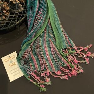 Rising Tide Scarf
